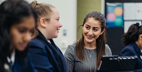 Shamiran teaching girls
