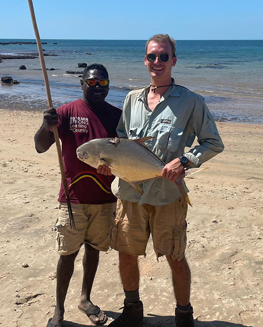 Shon with Nelson Yunupingu 