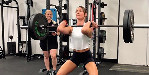 Gabriella Munteanu and Madison Pearson in action